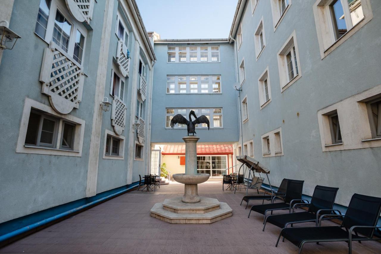 Hotel Erzsebet เฮวิซ ภายนอก รูปภาพ