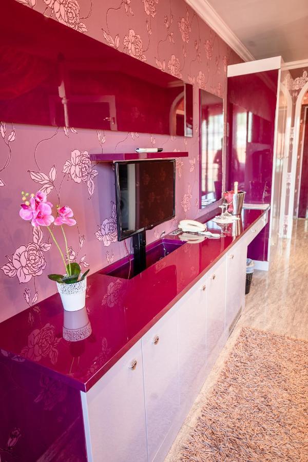 Hotel Erzsebet เฮวิซ ภายนอก รูปภาพ